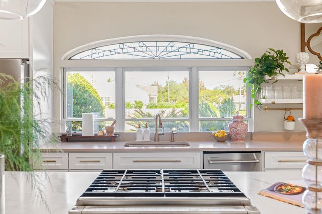 215 Oglethorpe Blvd, St Augustine, FL 32080