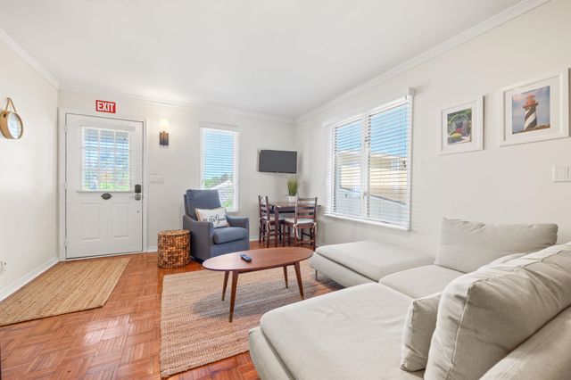 215 Oglethorpe Blvd, St Augustine, FL 32080