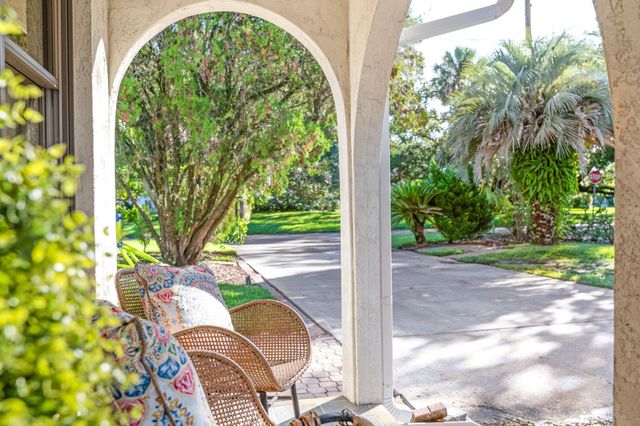 215 Oglethorpe Blvd, St Augustine, FL 32080