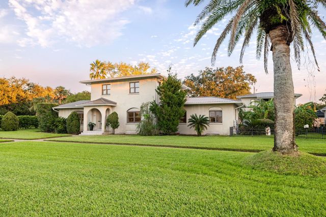 215 Oglethorpe Blvd, St Augustine, FL 32080