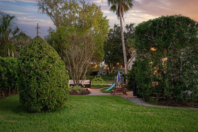 215 Oglethorpe Blvd, St Augustine, FL 32080