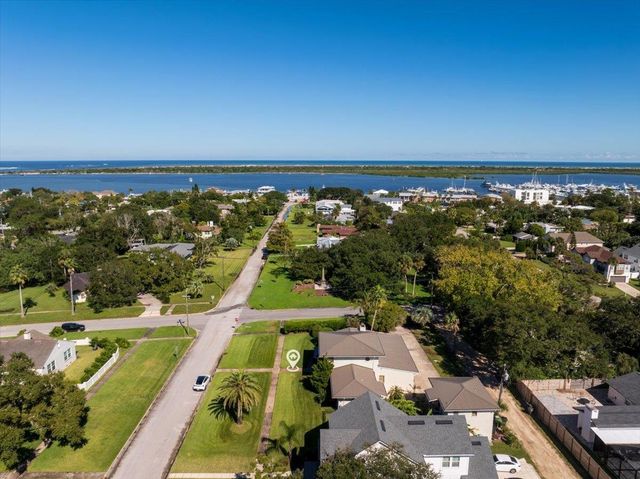 215 Oglethorpe Blvd, St Augustine, FL 32080