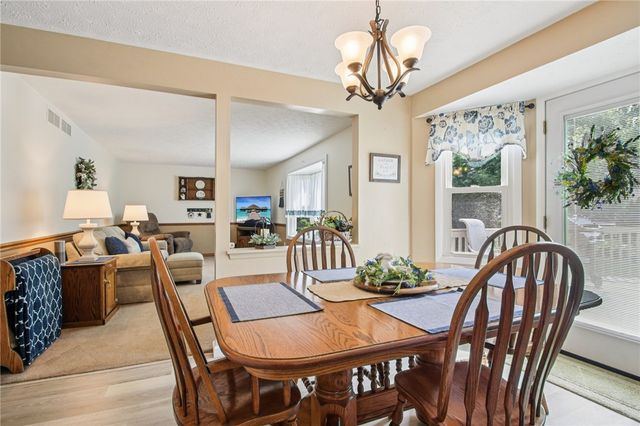 266 Widgedon, Greece, NY 14468