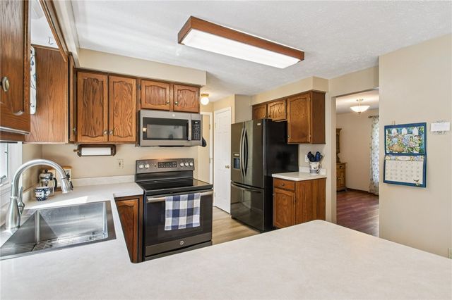 266 Widgedon, Greece, NY 14468