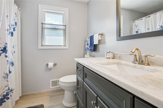 266 Widgedon, Greece, NY 14468