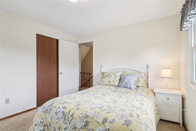 266 Widgedon, Greece, NY 14468