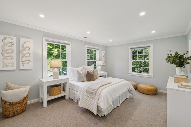 1543 Portola Road, Woodside, CA 94062