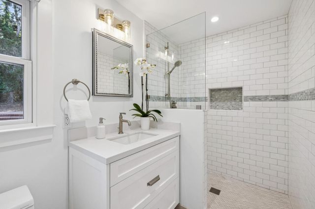 1543 Portola Road, Woodside, CA 94062