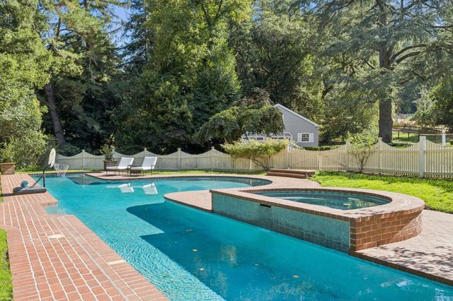 1543 Portola Road, Woodside, CA 94062