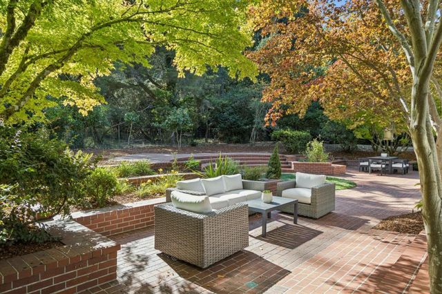 1543 Portola Road, Woodside, CA 94062