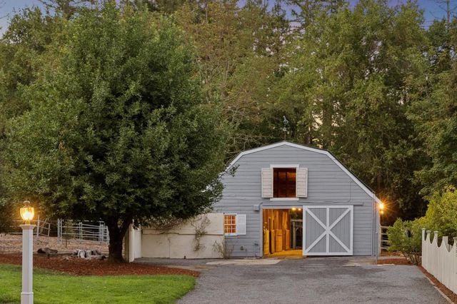1543 Portola Road, Woodside, CA 94062