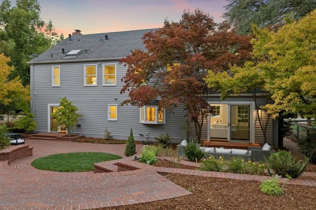1543 Portola Road, Woodside, CA 94062