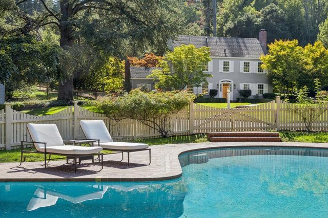 1543 Portola Road, Woodside, CA 94062