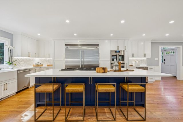 1543 Portola Road, Woodside, CA 94062