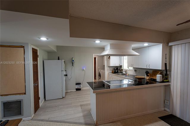982 SW Airoso Boulevard, Port St. Lucie, Port St Lucie, FL 34983