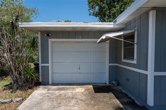 982 SW Airoso Boulevard, Port St. Lucie, Port St Lucie, FL 34983