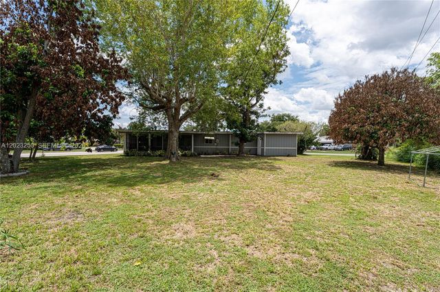 982 SW Airoso Boulevard, Port St. Lucie, Port St Lucie, FL 34983