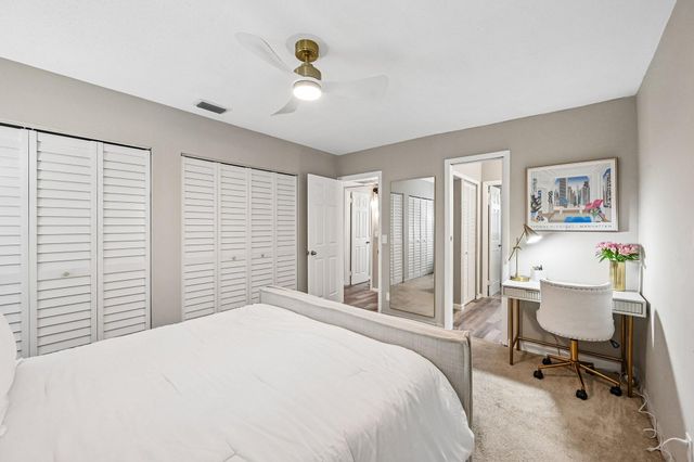 312 NE 17th Avenue 202, Boynton Beach, FL 33435