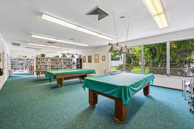 312 NE 17th Avenue 202, Boynton Beach, FL 33435