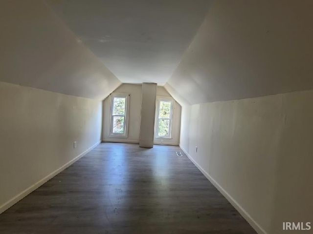 1319 Oakley Street, Evansville, IN 47710