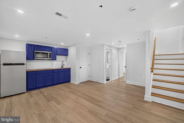 4014 BLAKNEY LN SE, Washington, DC 20032