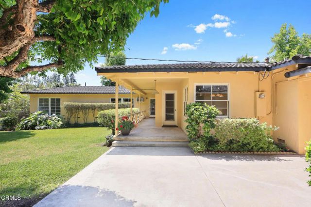 5108 Caroli Lane, La Canada Flintridge, CA 91011