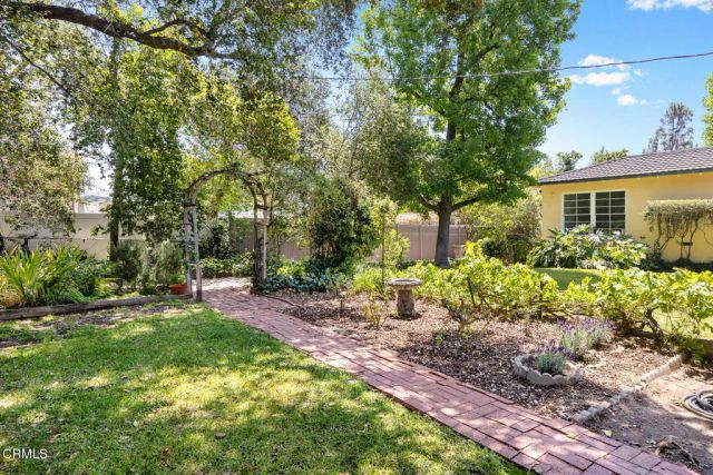 5108 Caroli Lane, La Canada Flintridge, CA 91011