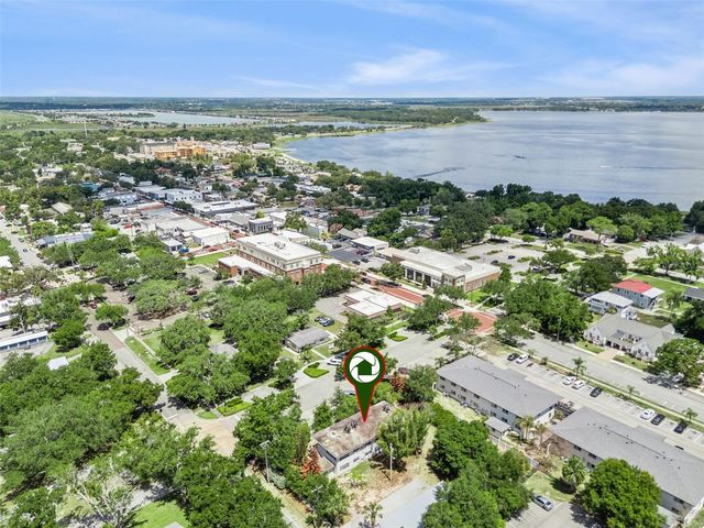 791 LAKE AVENUE 6, Clermont, FL 34711