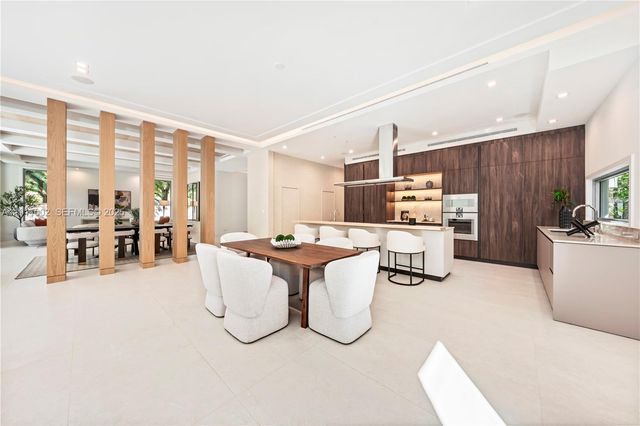 3200 Calusa St, Coconut Grove, FL 33133