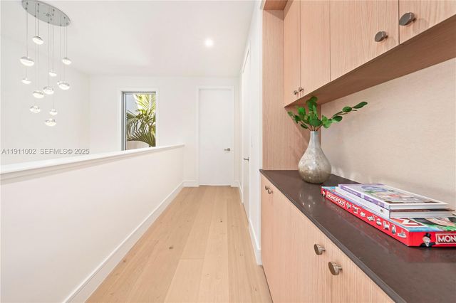 3200 Calusa St, Coconut Grove, FL 33133