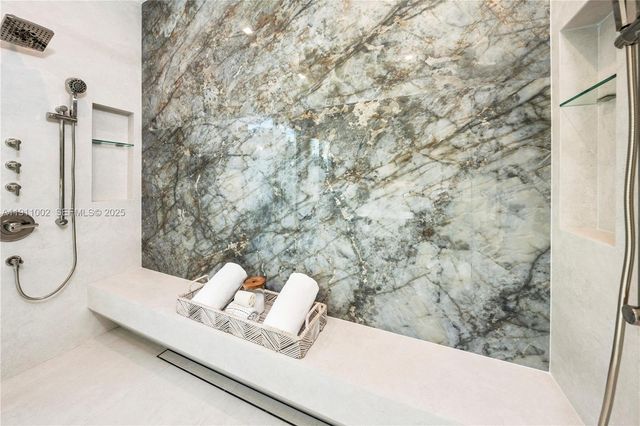 3200 Calusa St, Coconut Grove, FL 33133