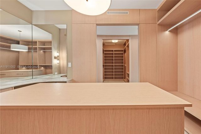 3200 Calusa St, Coconut Grove, FL 33133