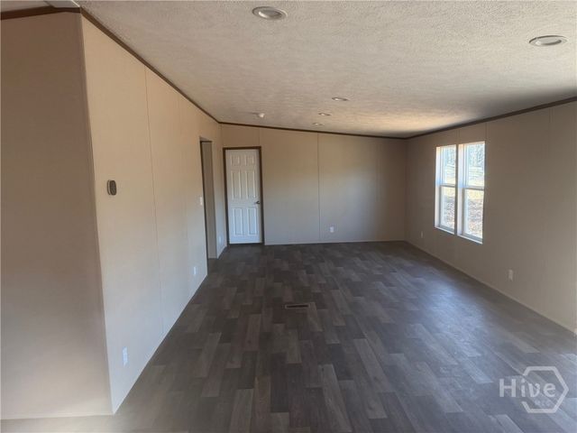 832 Stone Stewart Road, Hull, GA 30646