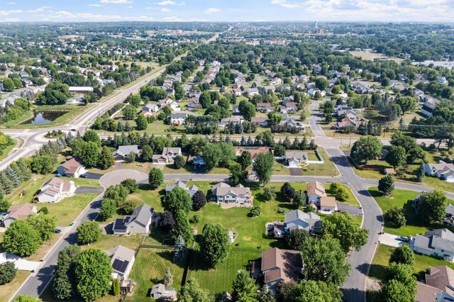 9148 211th Street W, Lakeville, MN 55044