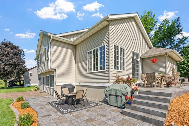 9148 211th Street W, Lakeville, MN 55044