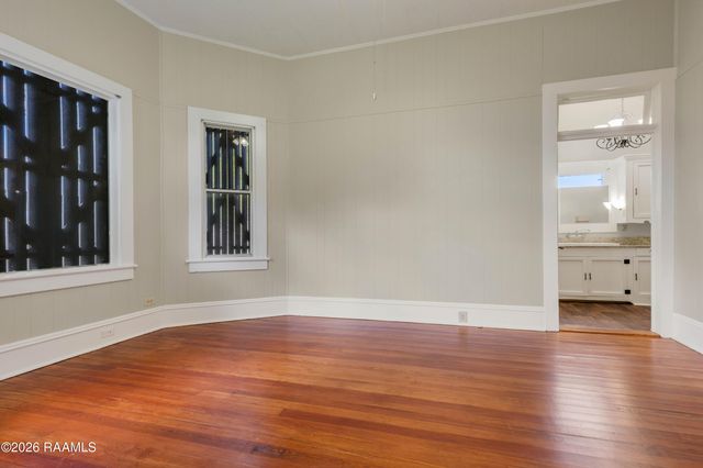 4810 Eraste Hebert Road, New Iberia, LA 70560