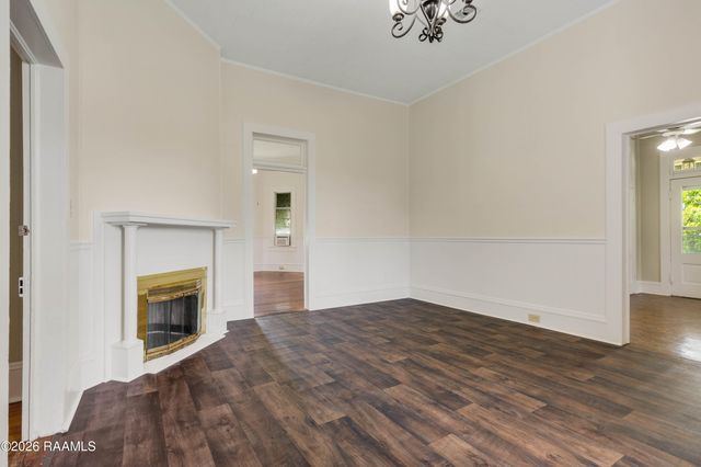 4810 Eraste Hebert Road, New Iberia, LA 70560