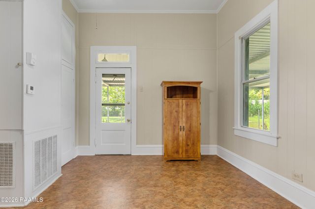 4810 Eraste Hebert Road, New Iberia, LA 70560