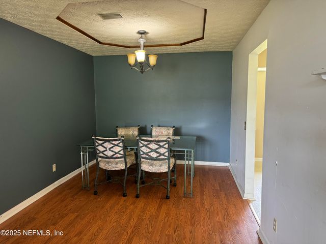 133 KNIGHT BOXX Road, Middleburg, FL 32068