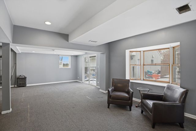 23203 N Prairie Lane, Lincolnshire, IL 60069