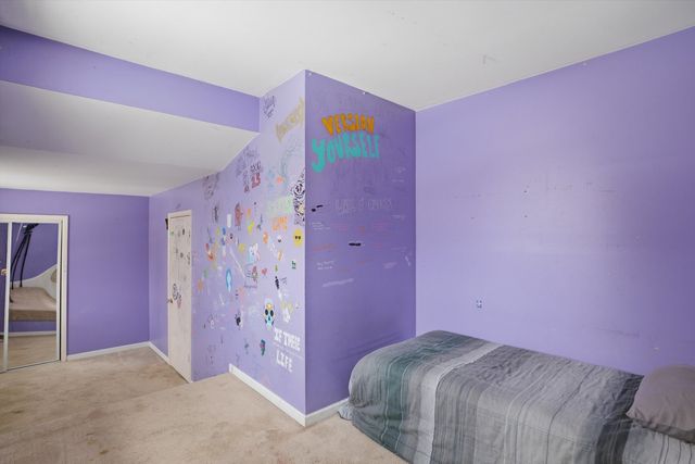 23203 N Prairie Lane, Lincolnshire, IL 60069