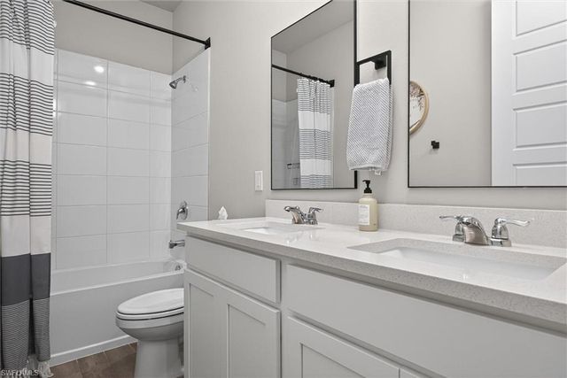 16399 Marsh LN, Punta Gorda, FL 33982
