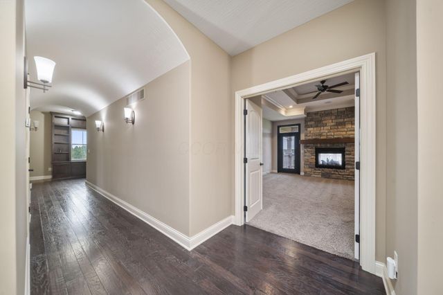 10430 Pagoda Way, Plain City, OH 43064