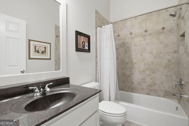 5511 Waters Edge Trail, Roswell, GA 30075