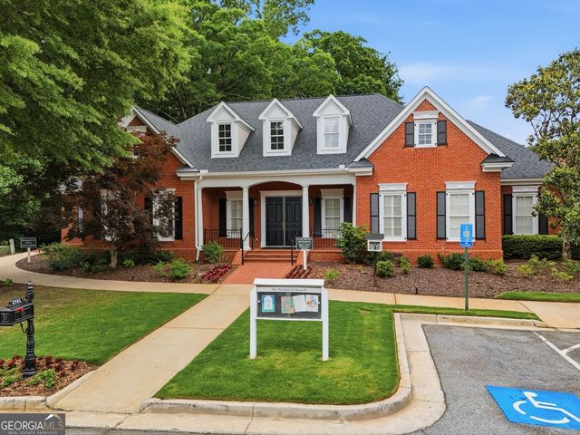 5511 Waters Edge Trail, Roswell, GA 30075