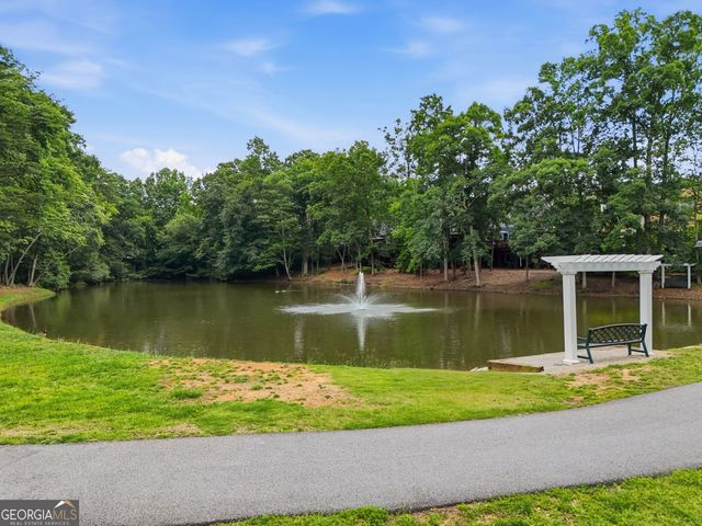 5511 Waters Edge Trail, Roswell, GA 30075