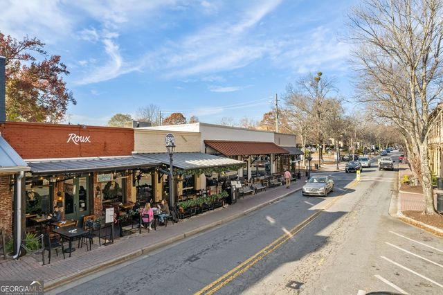 5511 Waters Edge Trail, Roswell, GA 30075