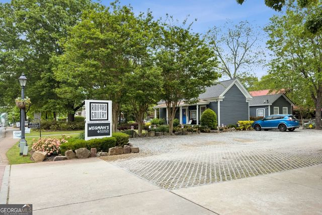 5511 Waters Edge Trail, Roswell, GA 30075