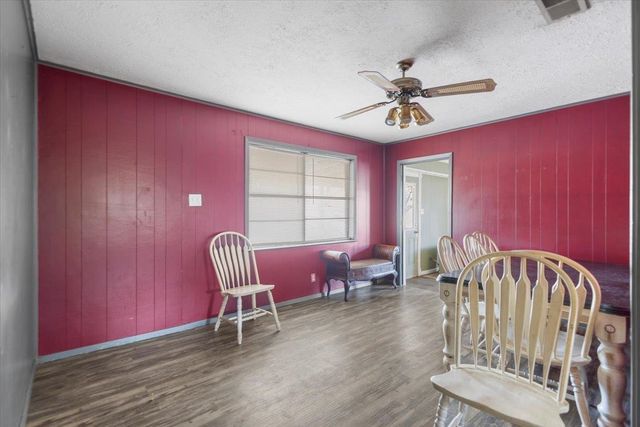 10715 S CR 461, Laneville, TX 75667