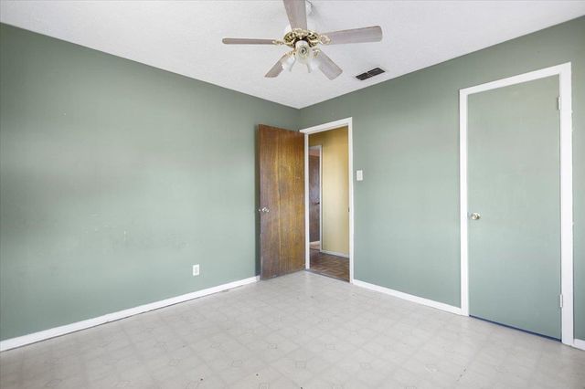10715 S CR 461, Laneville, TX 75667